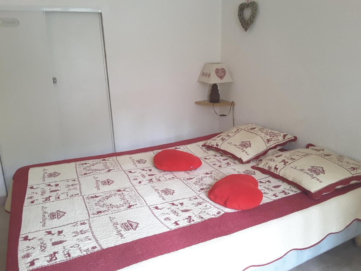 Appartement Saint Jean Montclar ภายนอก รูปภาพ