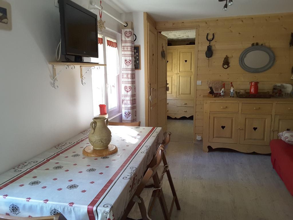 Appartement Saint Jean Montclar ภายนอก รูปภาพ